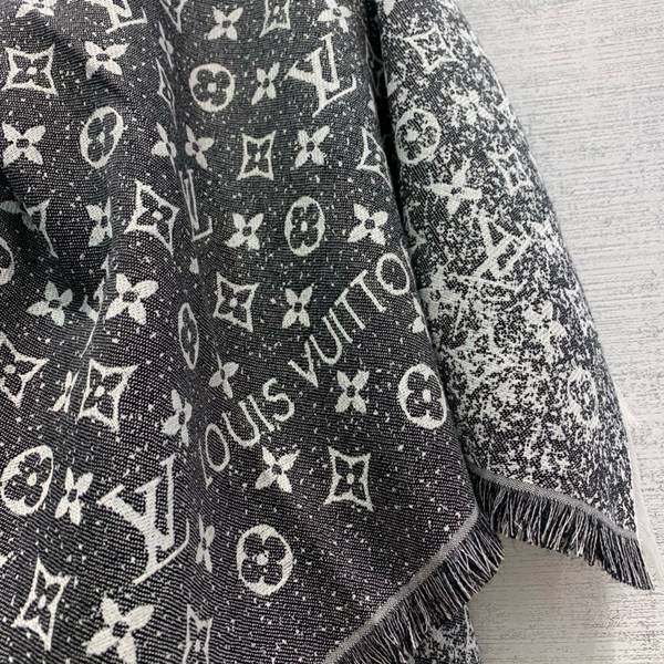 Louis Vuitton Scarf LVC00481